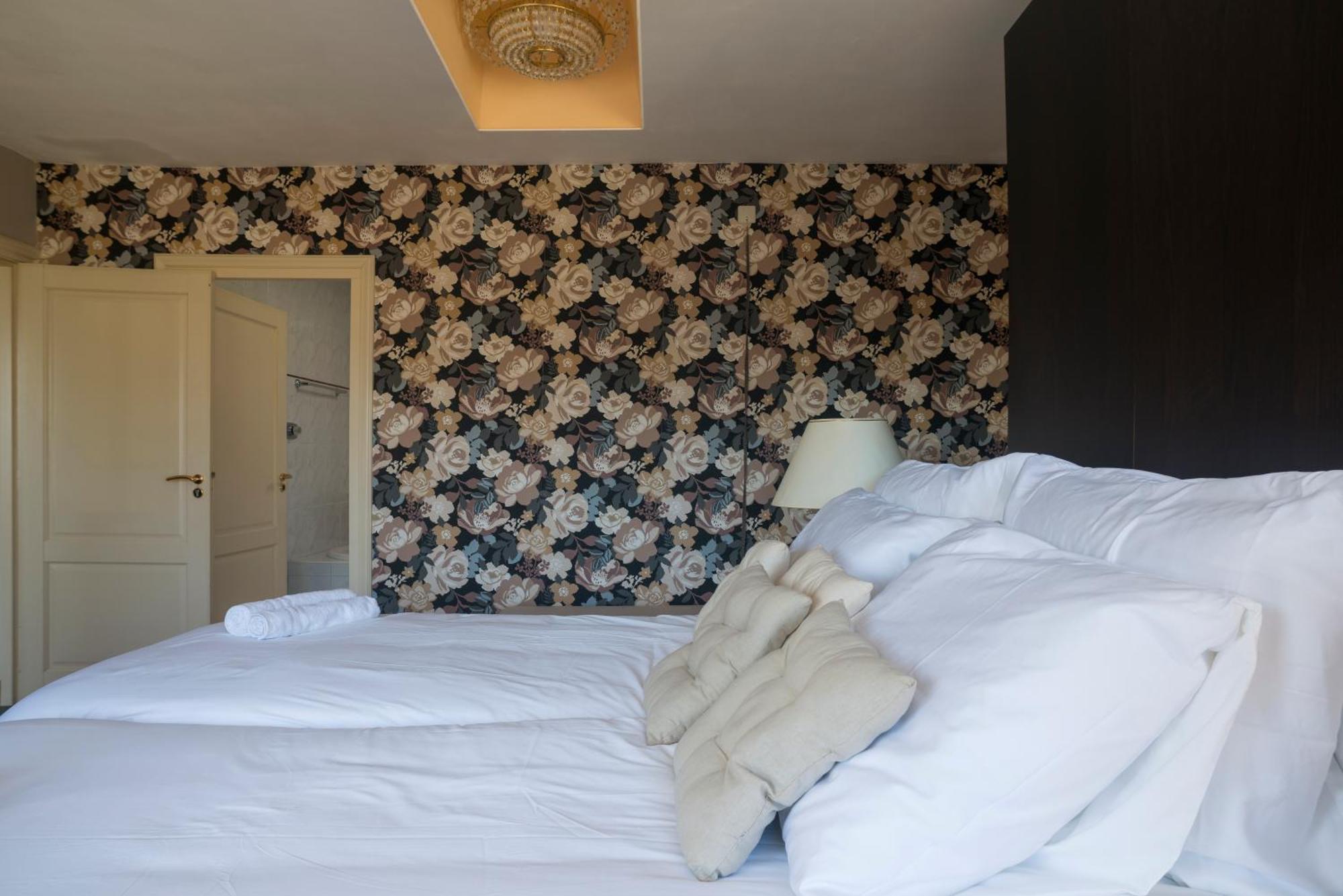 Xxl House With Free Parking & 3 Bedrooms Τίλμπουργκ Εξωτερικό φωτογραφία